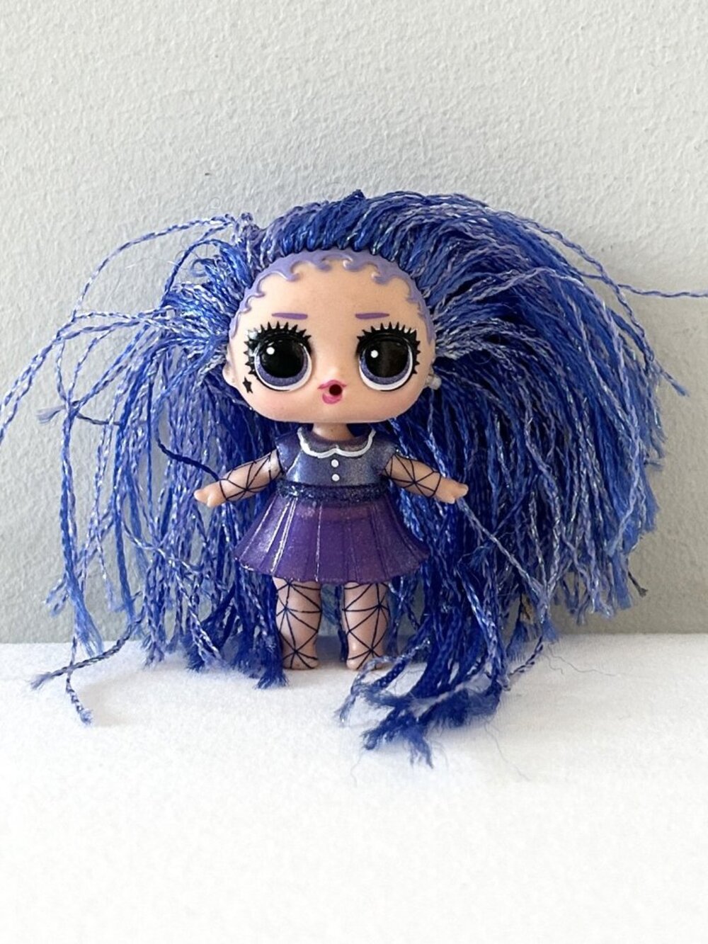 LOL Surprise Doll Star Queen Hairgoals 2 Blue Hair Dress Earring 3” Posable Toy